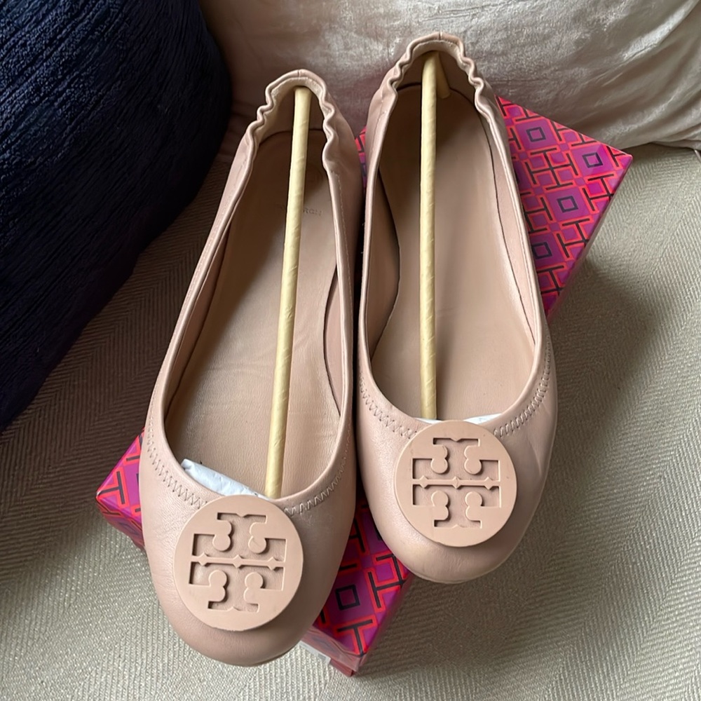 Tory Burch ballet flat